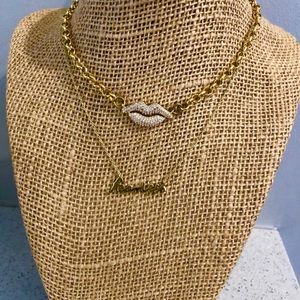 Lip necklace and Fearless